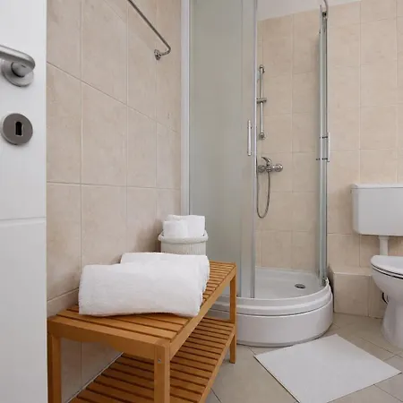 Mateo Apartment *