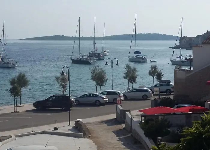 Apartman Mateo Primosten