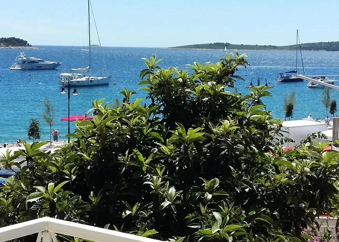 Apartman Mateo Primosten